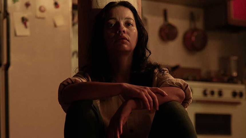 Morelia 2025 Review: IT WOULD BE NIGHT IN CARACAS, Political Crisis Endangers Writer